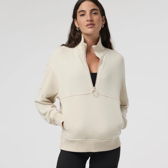 VUORI Sedona Half Zip Pullover Fleece Top in Salt L